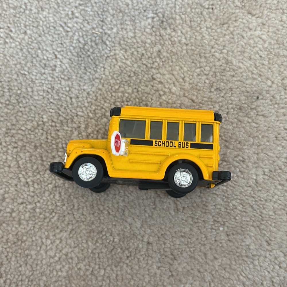 Kintoy Bus - Picture 2 of 8